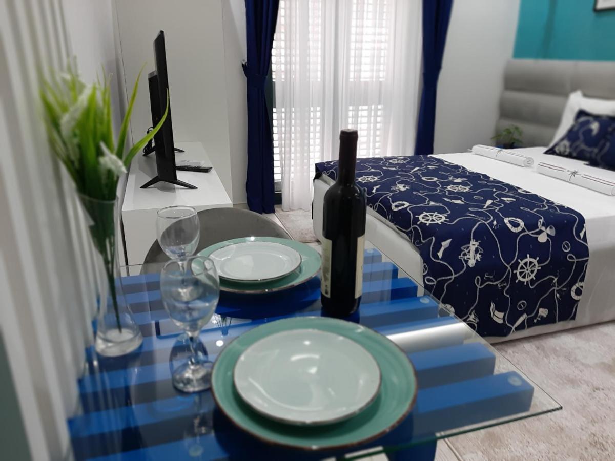Fiore Di Cattaro **** Lux Apartment With Parking المظهر الخارجي الصورة