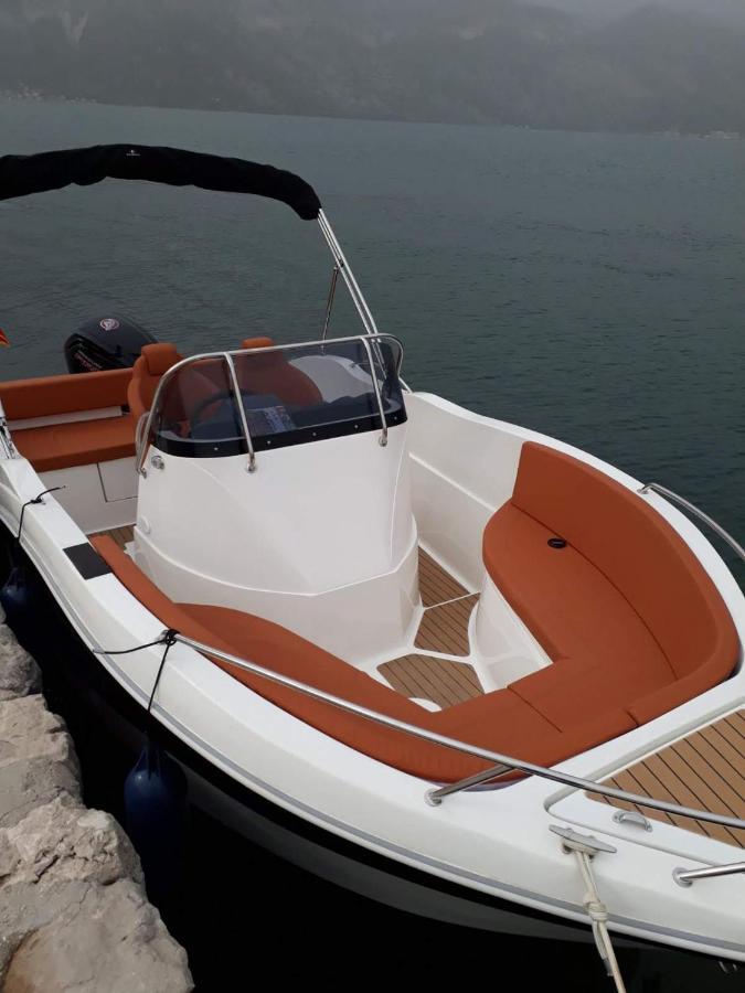 Fiore Di Cattaro **** Lux Apartment With Parking المظهر الخارجي الصورة